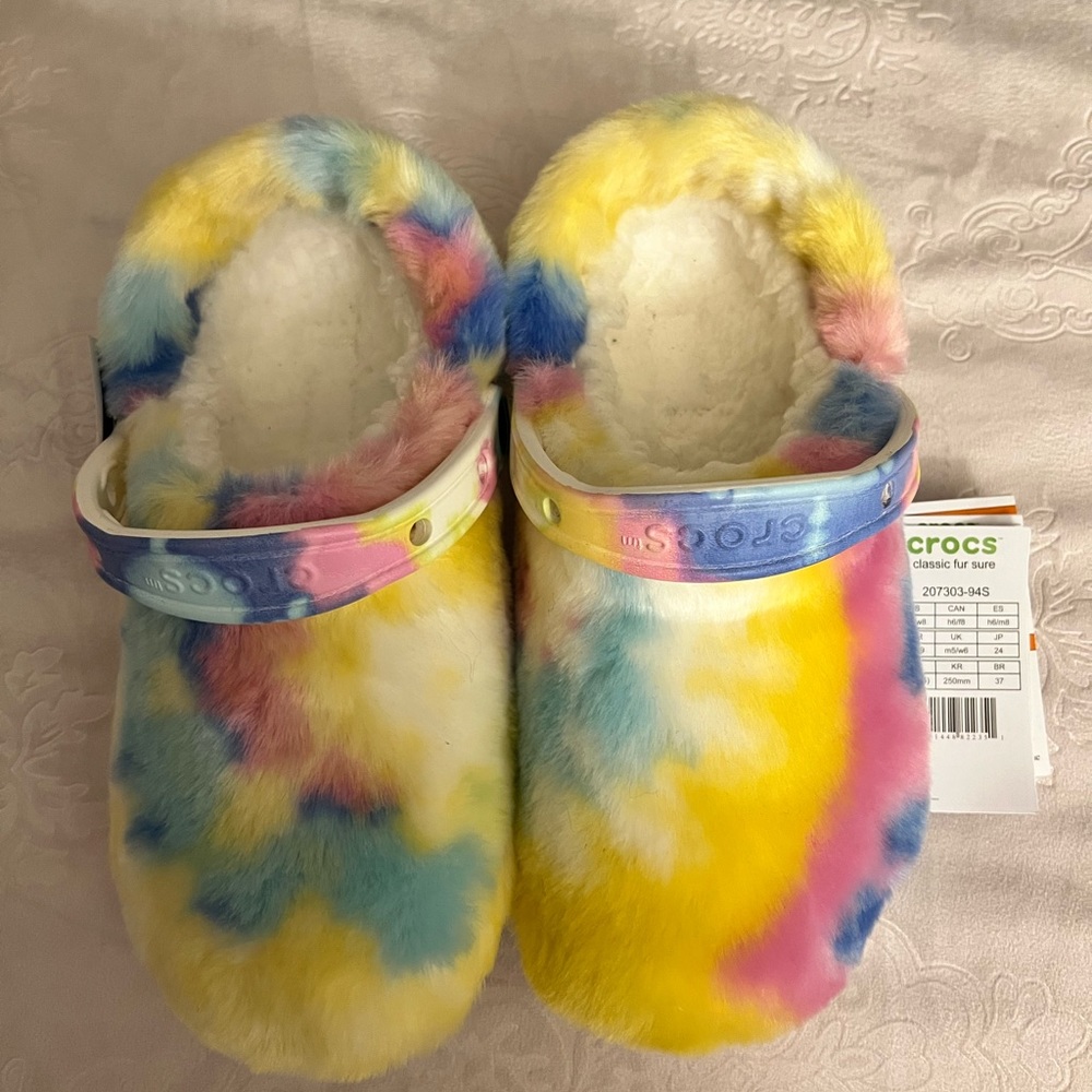 COPY - Fuzzy Crocs